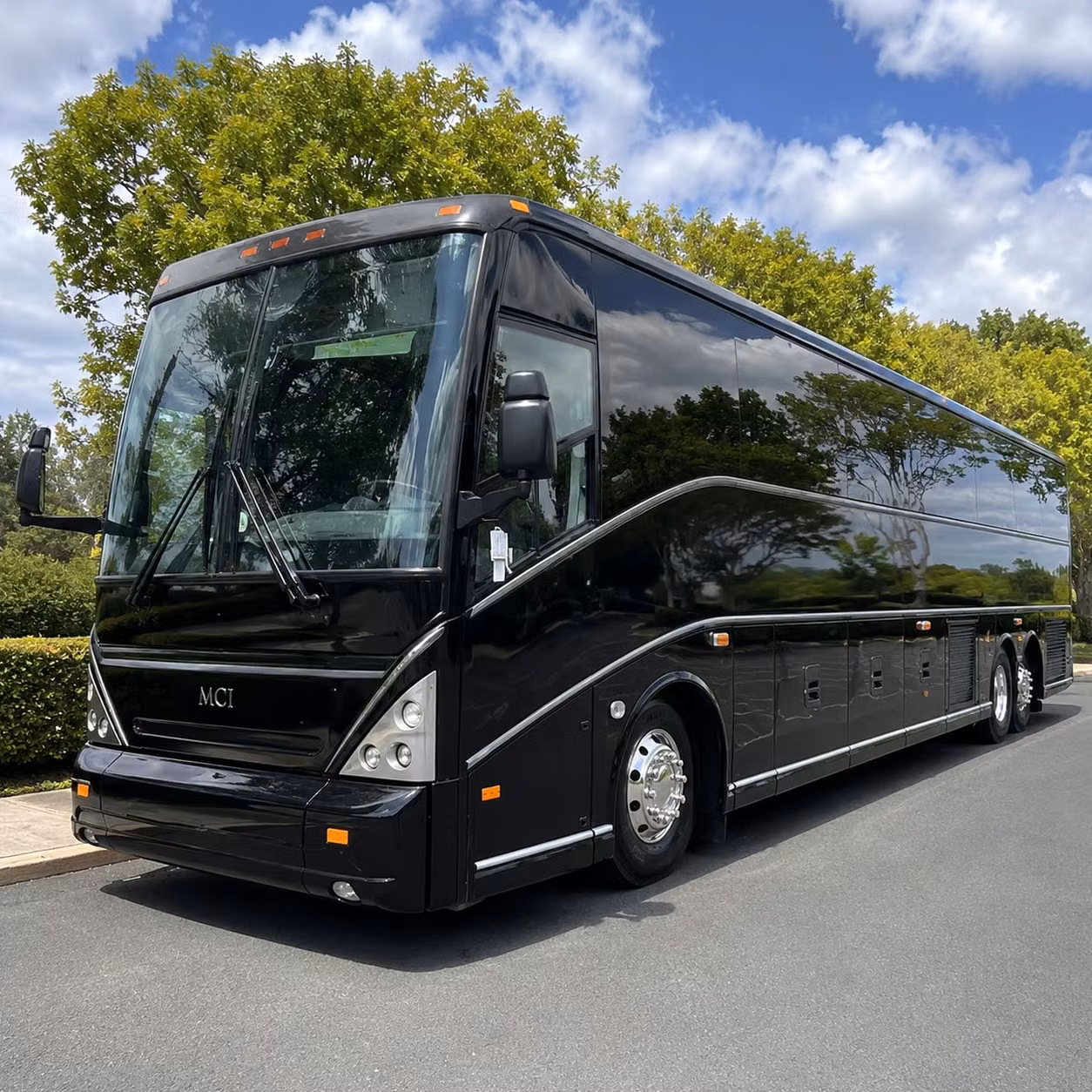 conference and convention shuttles from garland to dallas event venues