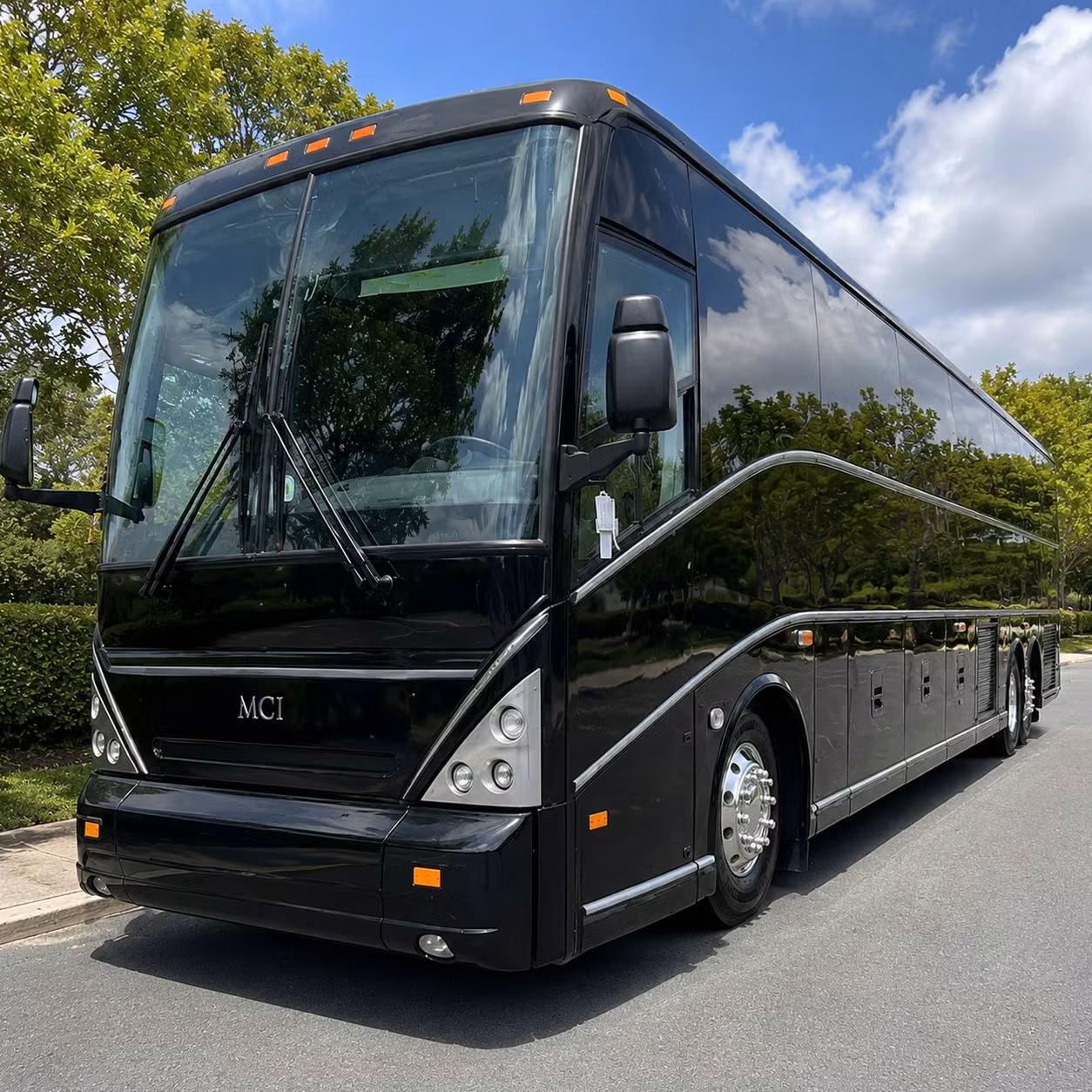 garland corporate event shuttle bus rentals