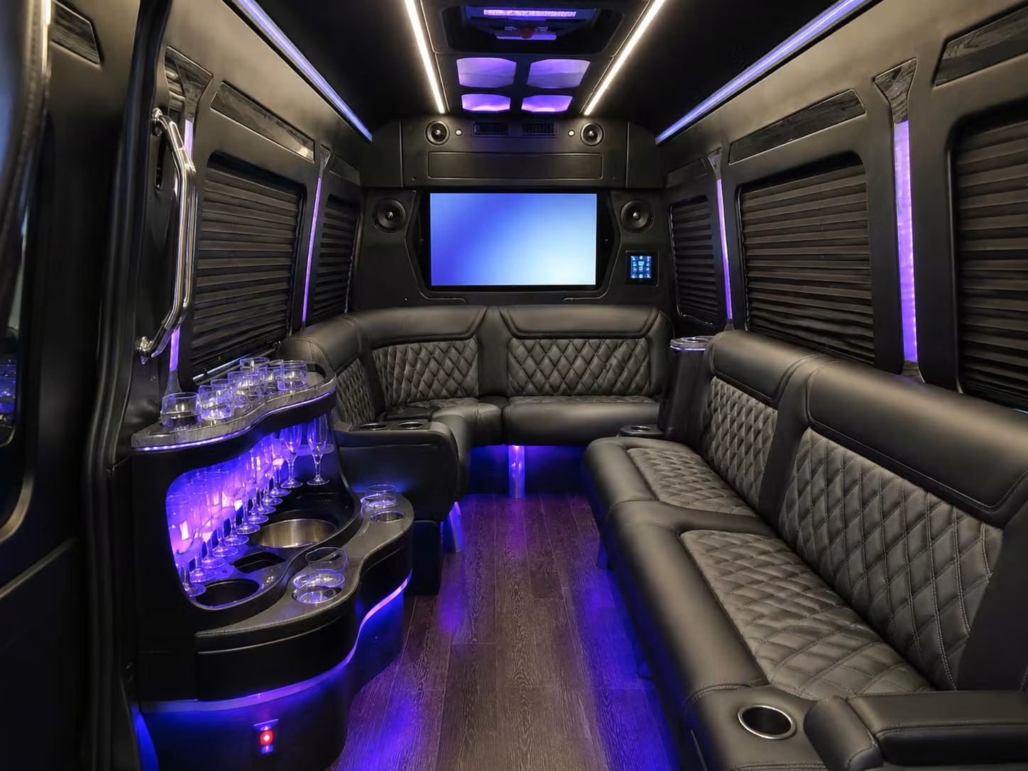 high school and college sports bus rentals in garland texas
